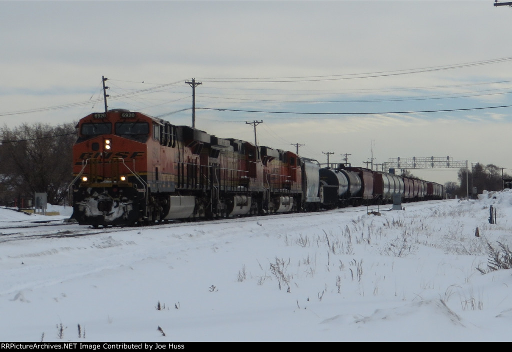 BNSF 6920 Wesu